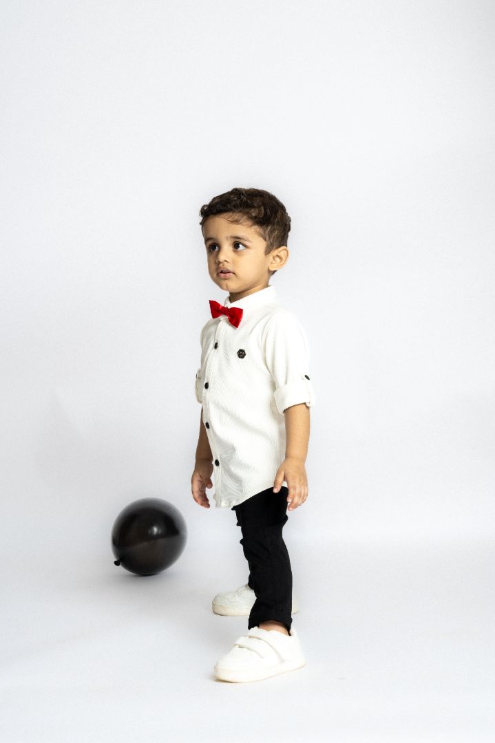 Gusto New Born Boys Full-Sleeve Collar Shirt with Bow